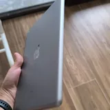 iPad 5th gen 128GB Cellular 1