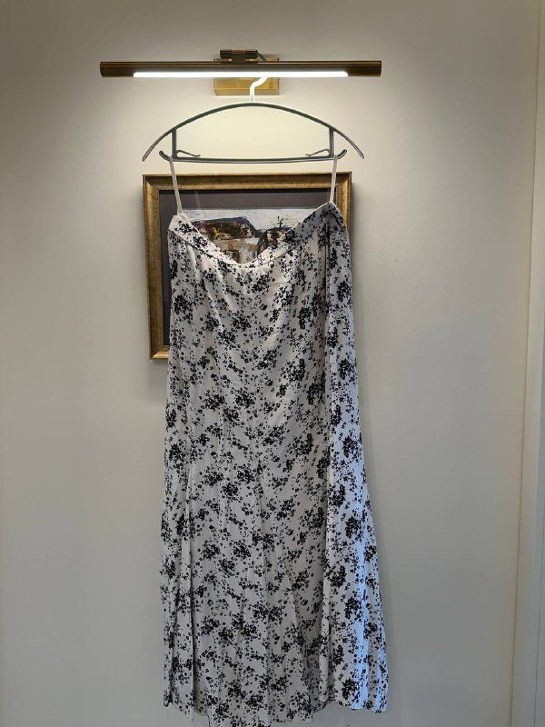 рубашка, платье Colin’s, юбка UNIQLO, свитшот, брюки Pull&Bear 4