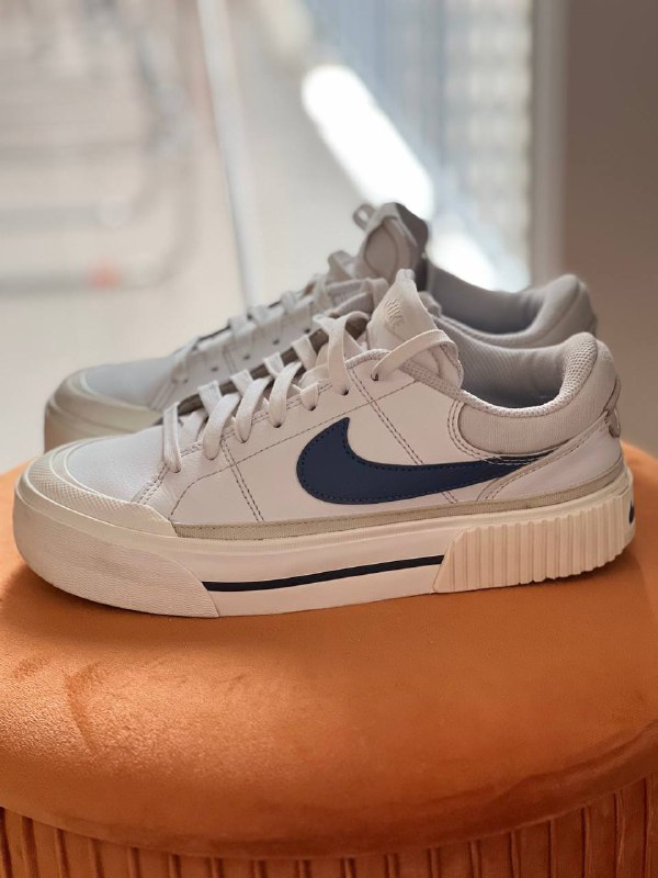 Кроссовки Nike оригинал, размер US 7 2