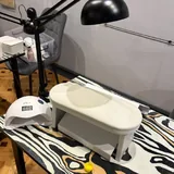 Маникюрные инструменты, вытяжка, сушилка, подставка, лампа 8