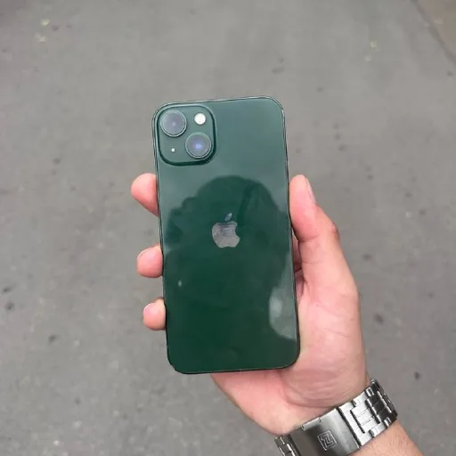 iPhone 13