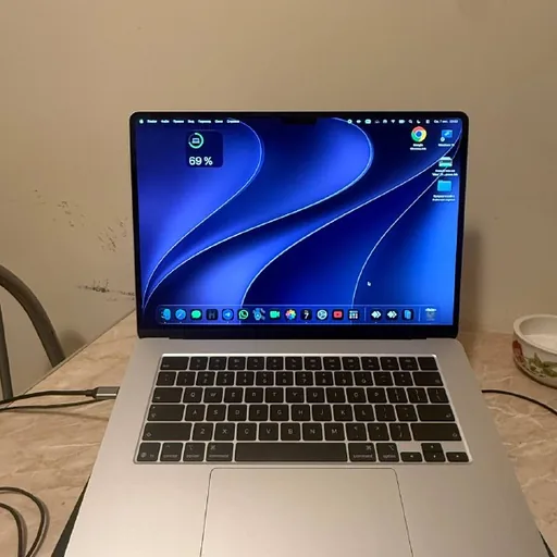 MacBook Air 15 M5, 512 ГБ
