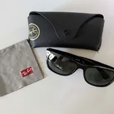Lenovo Legion 5, Oakley Neoforma, Ray-Ban Wayfarer, Fila Sport Pants 4