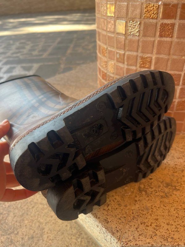 Резиновые сапоги Burberry размер 36 6