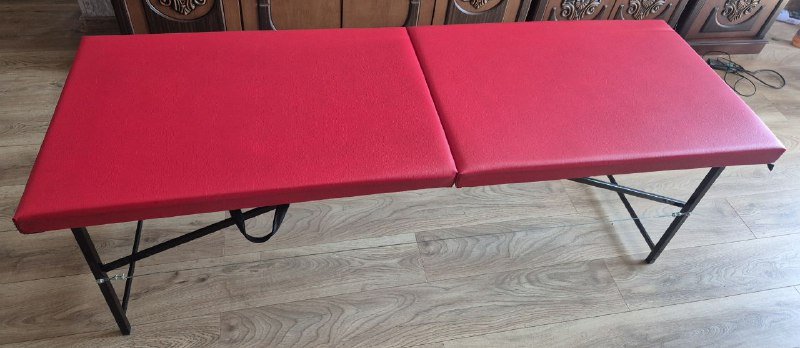 Кушетка для мастеров массажа, косметолога, ресниц