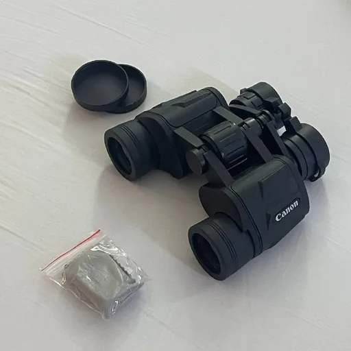 Бинокль Canon 20x35