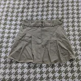 Джинсы, топы, юбка, сумка, шапка 5