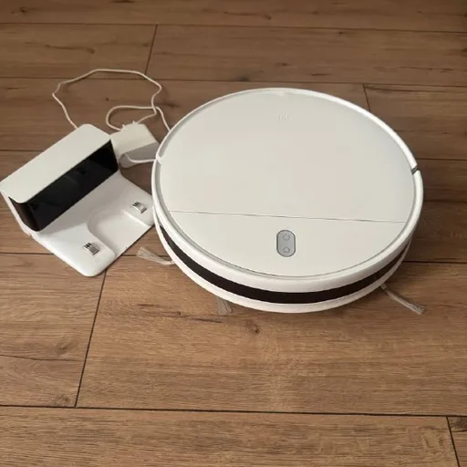 Xiaomi Mi Robot Vacuum-Mop Essential