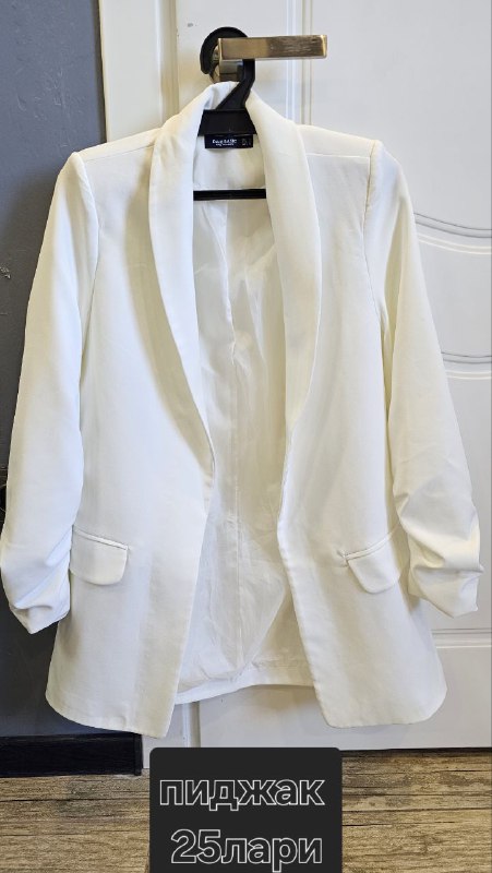 Новый топ Defacto, Пиджак, Листы для унитаза, ВЕЛОТРЕНАЖЁР, Джинсы, Футболка, Соус, Бижутерия 3