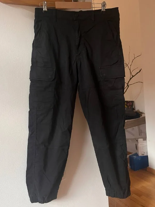 Джоггеры Uniqlo, Kappa 1