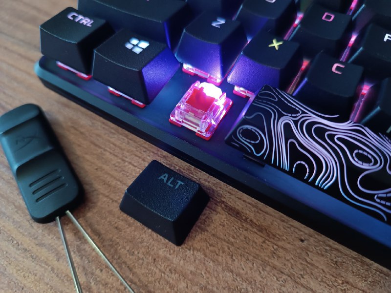 HyperX Alloy Origins 60 механическая клавиатура 2