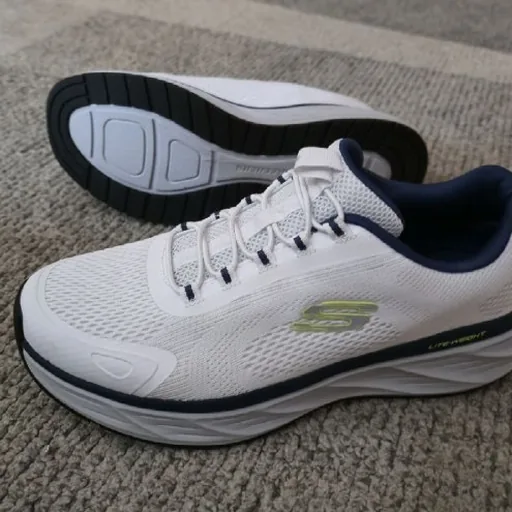 Skechers кроссовки