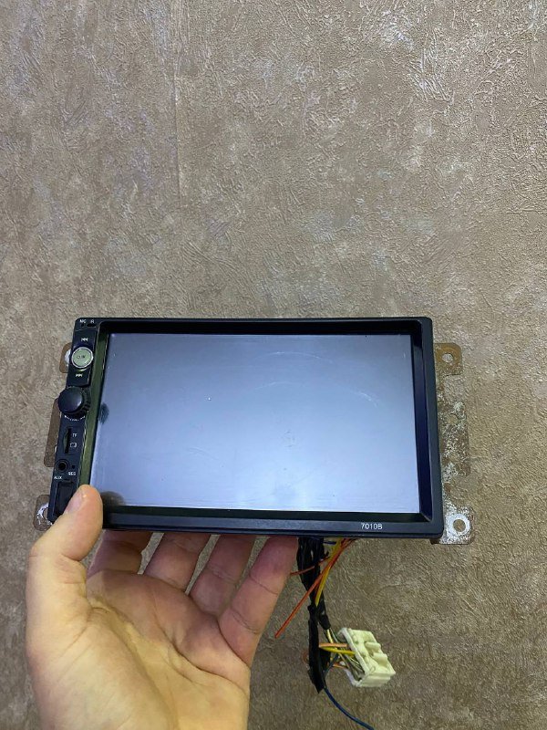 Магнитола 2 DIN модель 7010B с сенсорным экраном