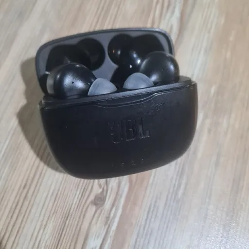 Беспроводные наушники JBL Tune 215TWS