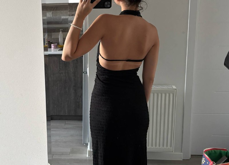 Черное женское платье с открытой спиной, размер S 3