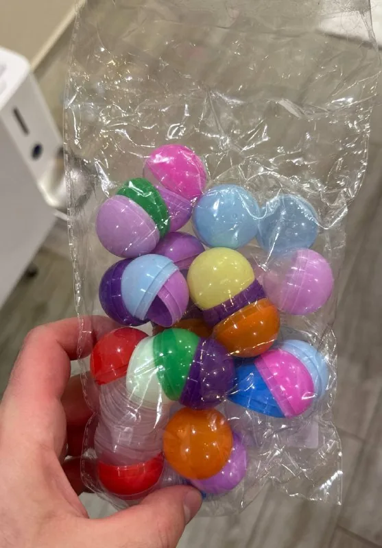 Пластиковые капсулы
