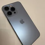 iPhone XS, iPhone 13 Pro 4