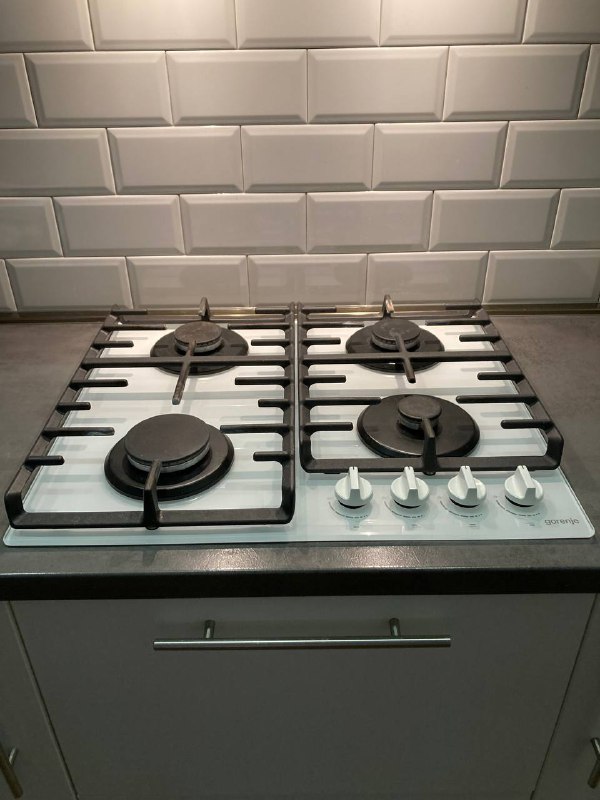 вытяжка gorenje dt6sy2w, варочная панель gorenje gt641w, ПК AMD 3