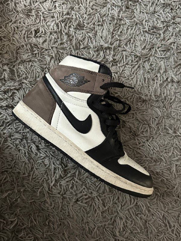 Джорданы мужские размер 43