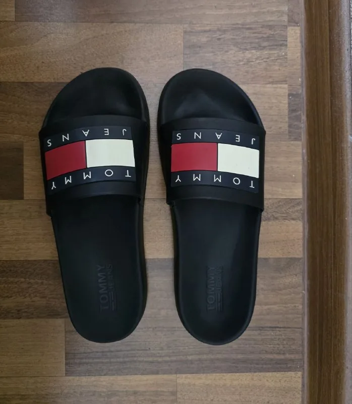 Tommy Hilfiger шлепанцы
