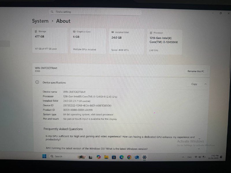 Lenovo LOQ 15.6 ноутбук с сумкой и зарядным устройством 9
