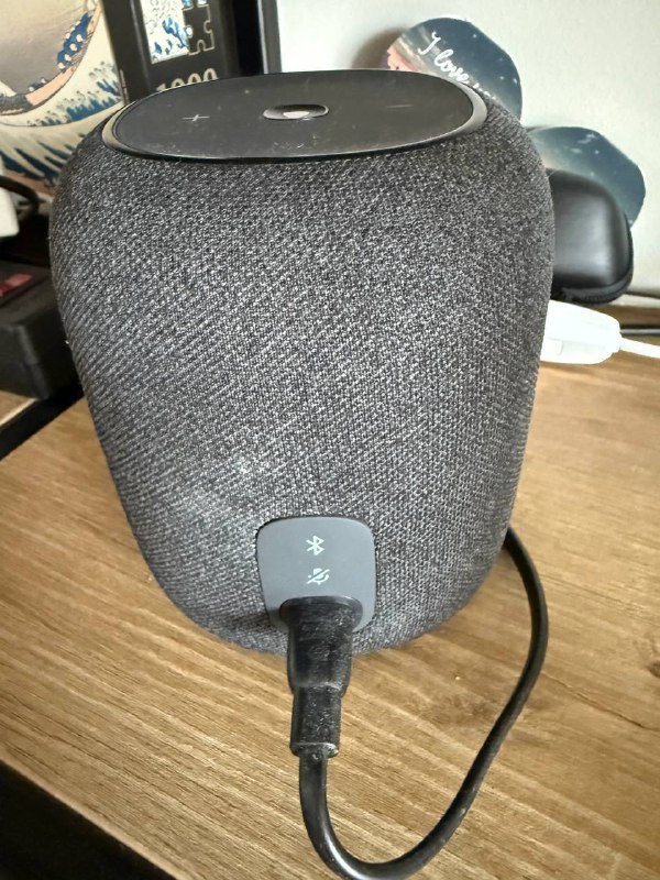 Умная колонка JBL Link Music Yandex Black 3
