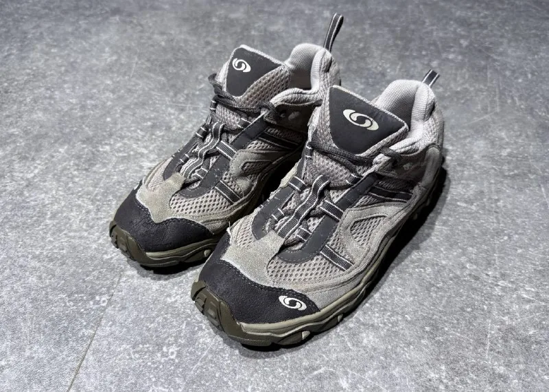 Salomon women’s trail sneakers 1