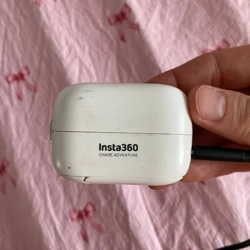 Insta360 Go2 экшн камера