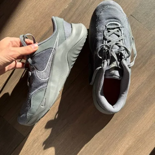 Кроссовки Nike