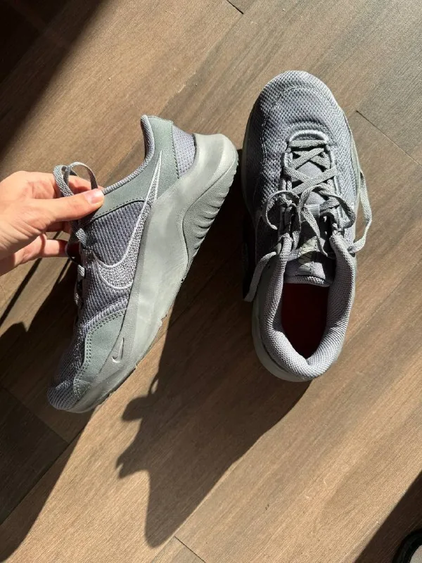 Кроссовки Nike