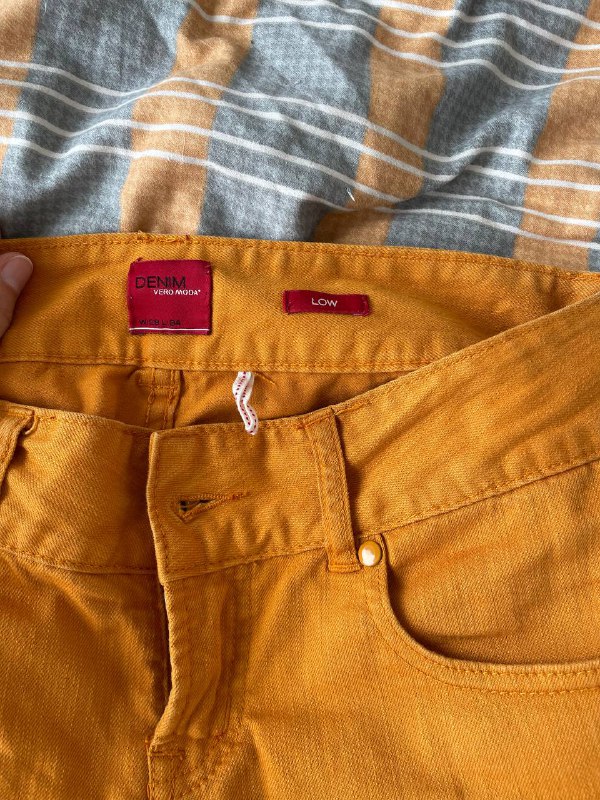 Джинсы, размер 34, любые за 15 лари 5