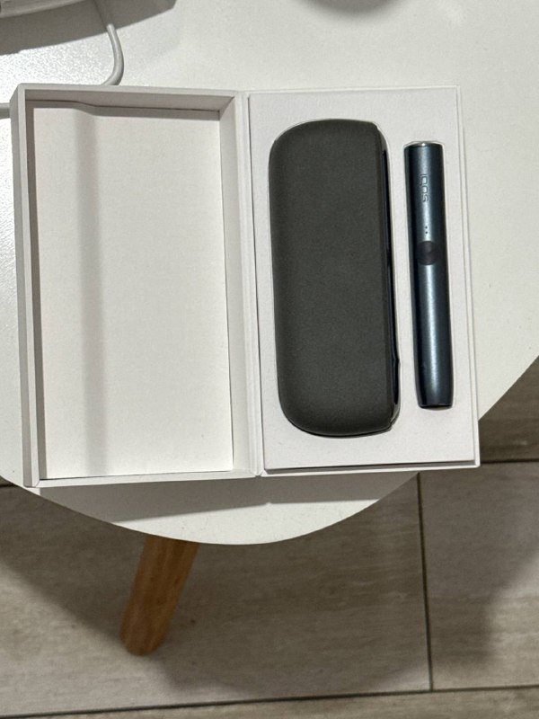 IQOS ILUMA устройство для курения