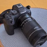 Canon EOS R7, объектив 18-135mm 2