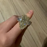 Серебряные кольца с муассанитами 1