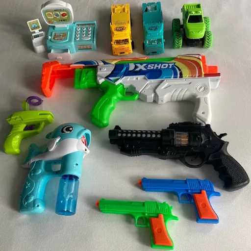 Крупные детские игрушки