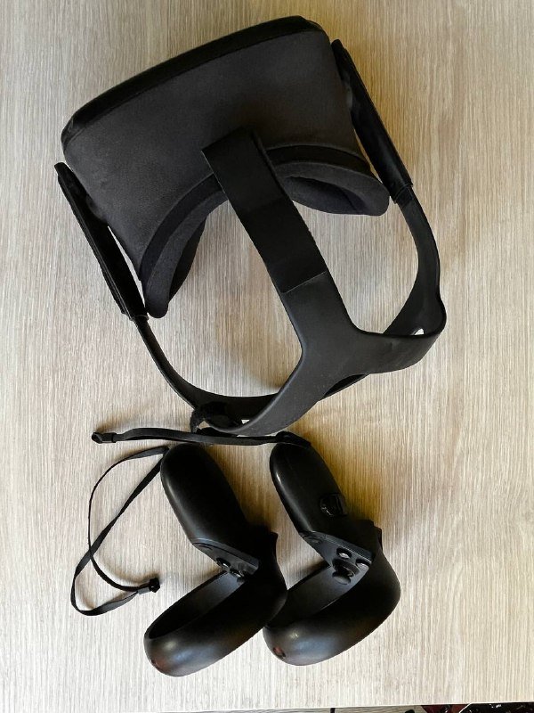 VR шлем Oculus Quest первое поколение 128 Гб