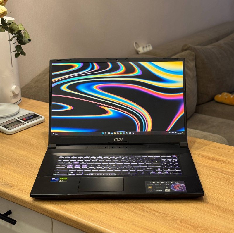 Игровой ноутбук MSI-Catana 17 B13V