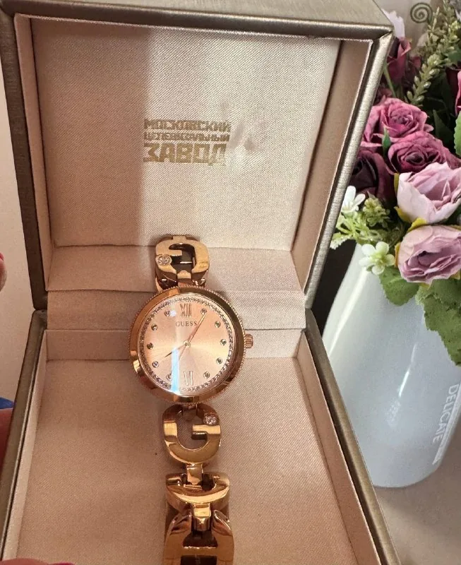 Женские часы Guess 1