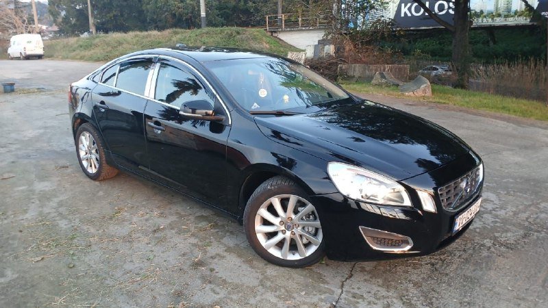 Вольво с зимней резиной 4