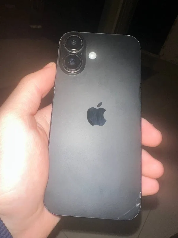 iPhone 16 128 ГБ 1