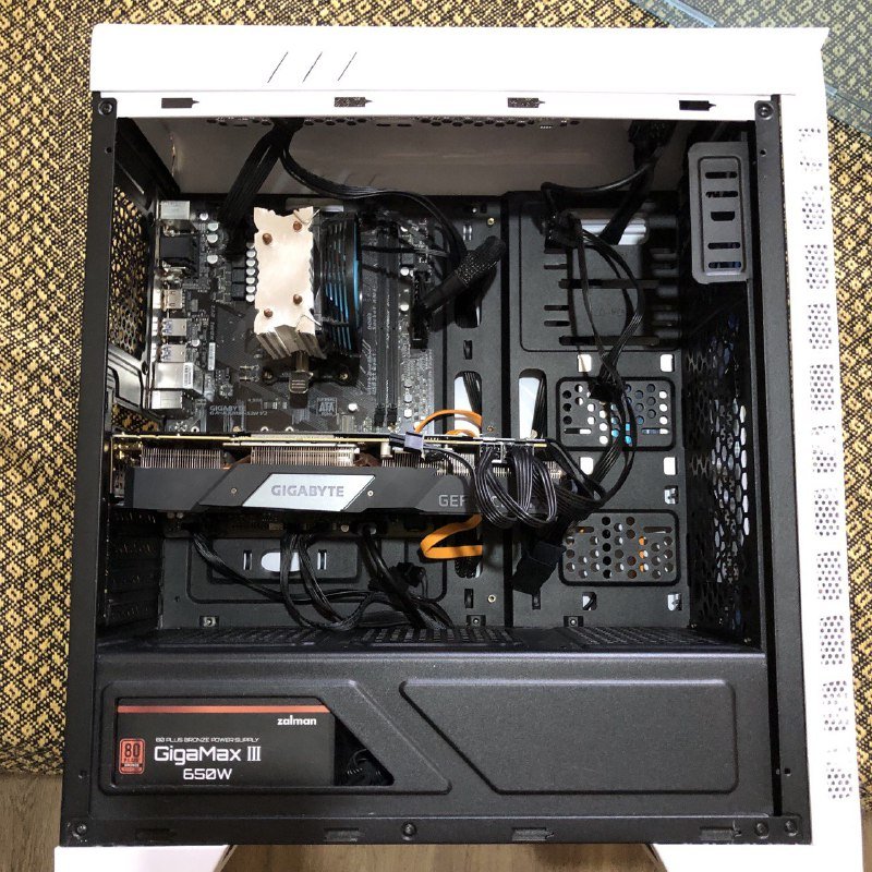 ПК с Gigabyte GeForce RTX 2070 Super, AMD Ryzen 3 2200G, 16 Гб RAM