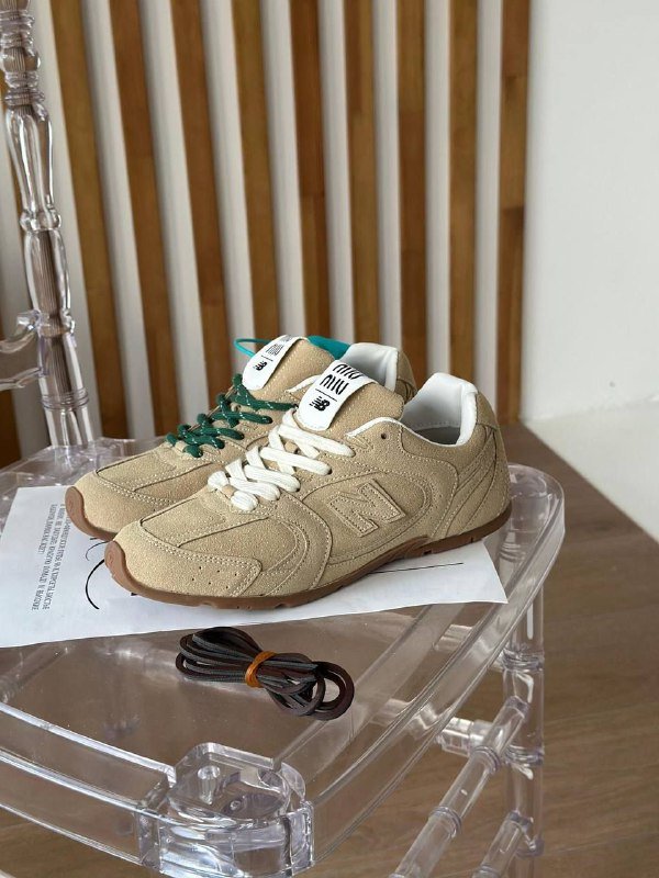 кроссовки New Balance 1