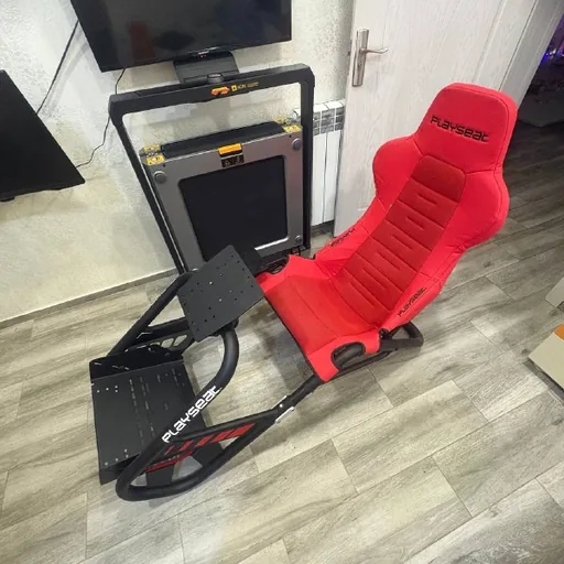 Playseat Trophy кокпит