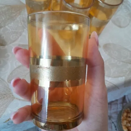 Стаканы, тарелка, бидон, миски, вазочка, турка