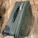 Фиксатор стопы, чехол iPhone 12, бритва OneBlade, чемодан, AirPods 2, сидение для сапа, коляска, вертолет, жилет для купания, рюкзак Vans 4