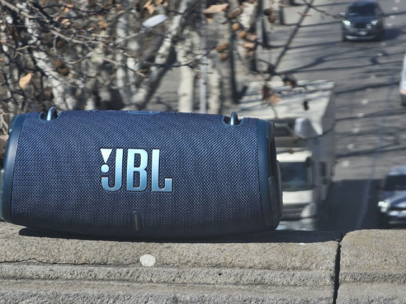 Колонка JBL extreme 3, зарядка, ремень
