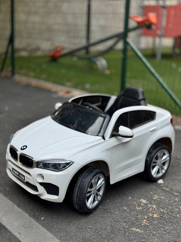 BMW toy car 4