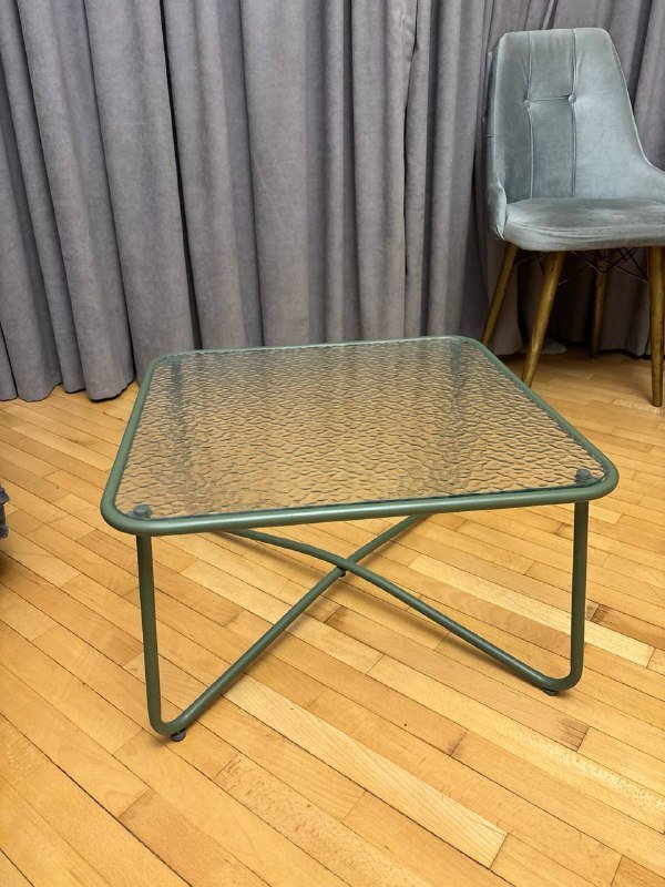 Журнальный стол