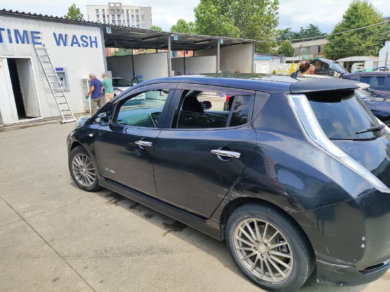 Nissan Leaf 2014 года 6