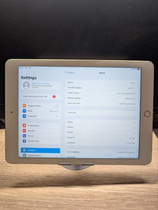 Планшет Apple iPad 5 поколения